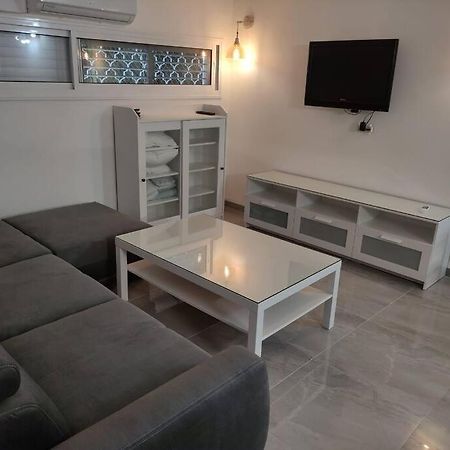 יחידת אירוח חדשה ומקסימה בכרמיאל Apartment Ngoại thất bức ảnh