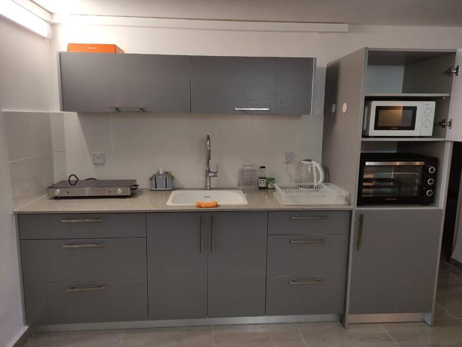 יחידת אירוח חדשה ומקסימה בכרמיאל Apartment Ngoại thất bức ảnh